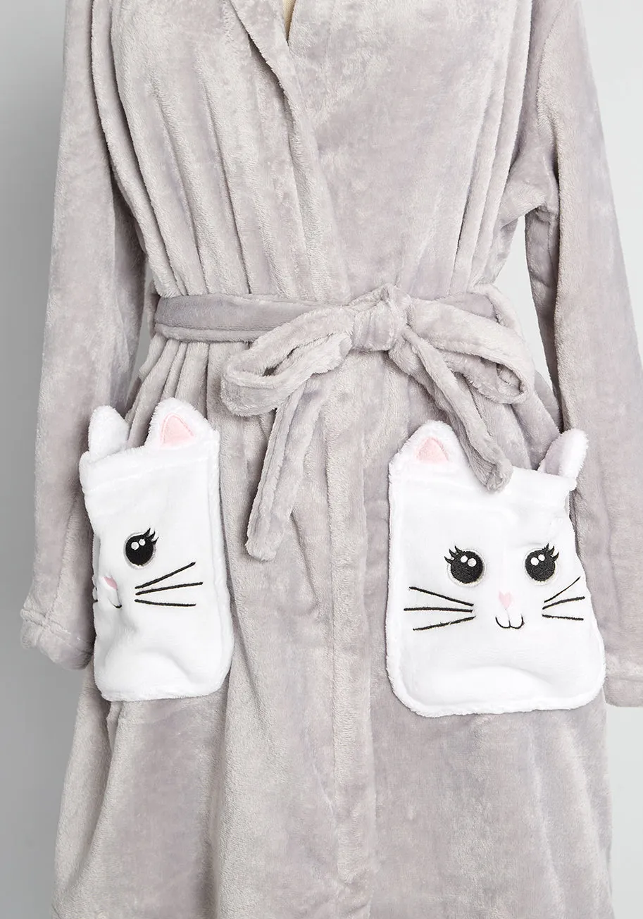 A Pocketful of Purrs Hooded Robe