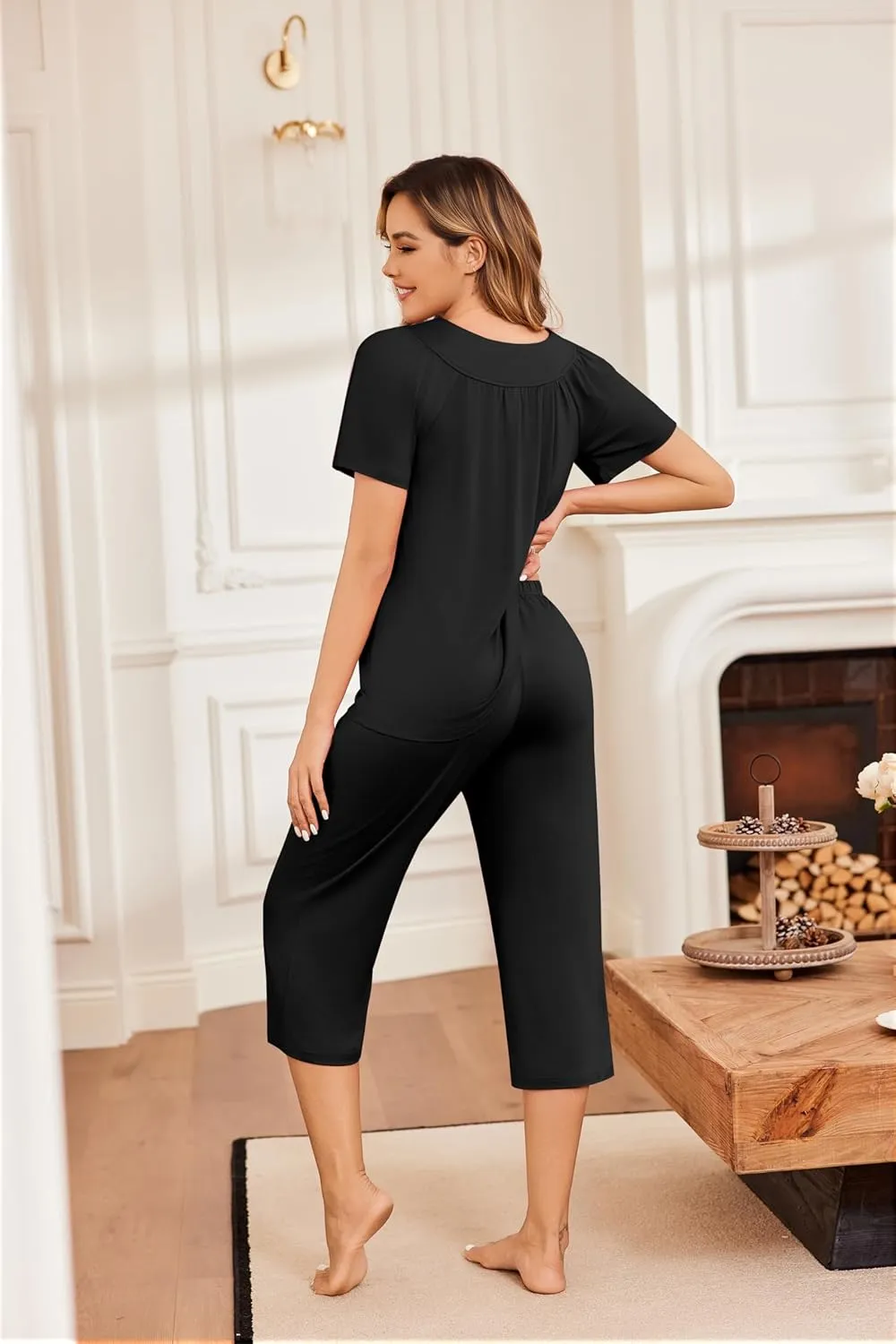 Ekouaer Capri Pajamas Short Sleeve Mumu Pjs Sets 2 Pieces Pleated Top and Capri Pants Sleepwear Loungewear for Women