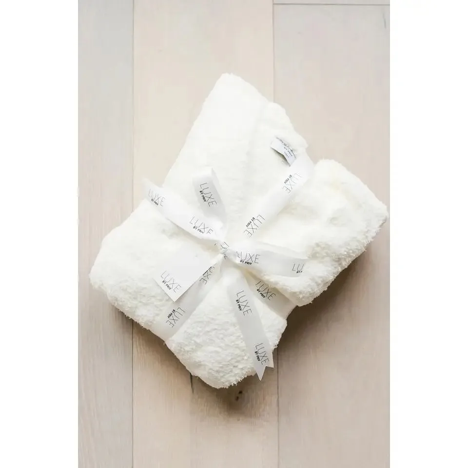 Luxe Cardi-Robe