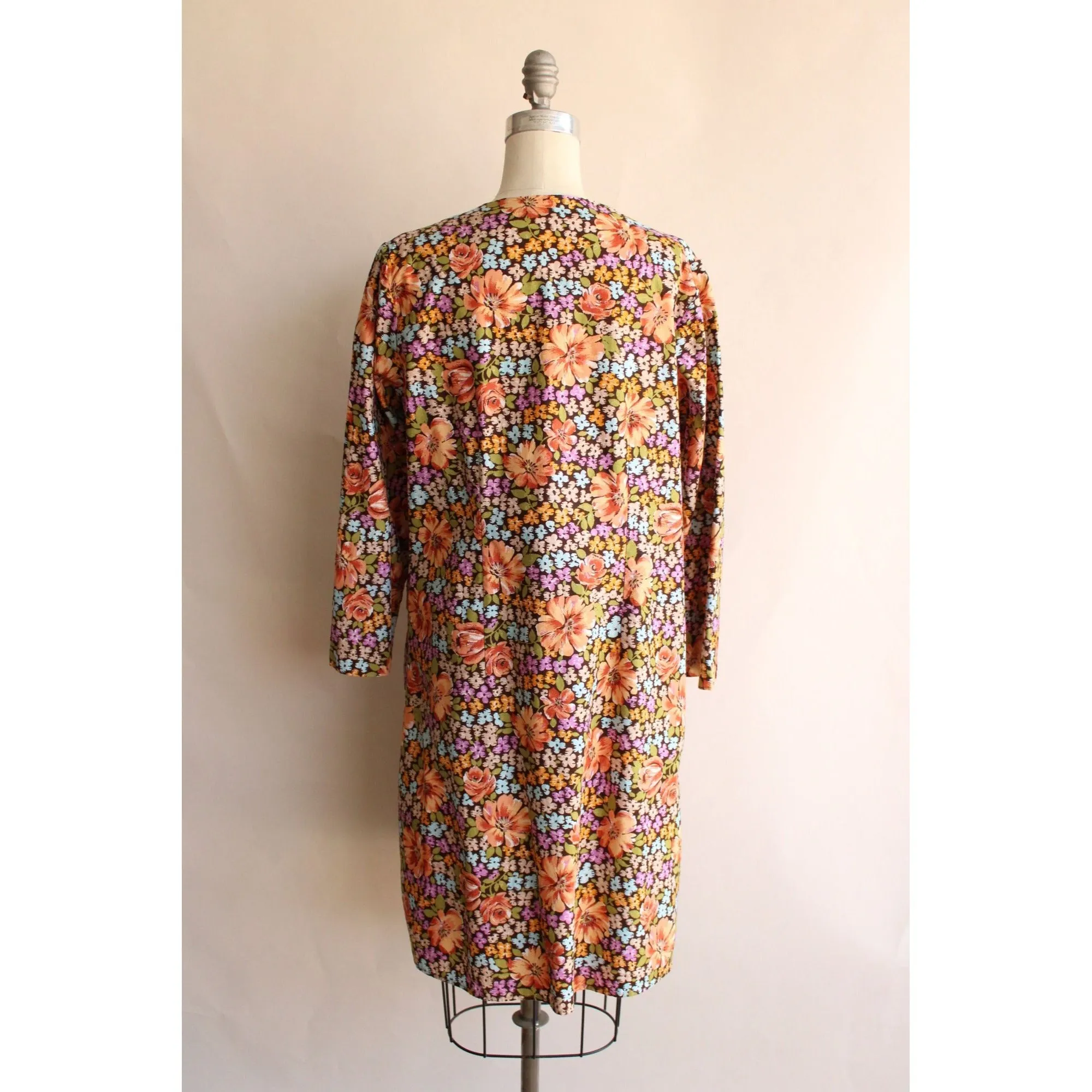 Vintage 1960s Floral Print Housecoat with Pockets