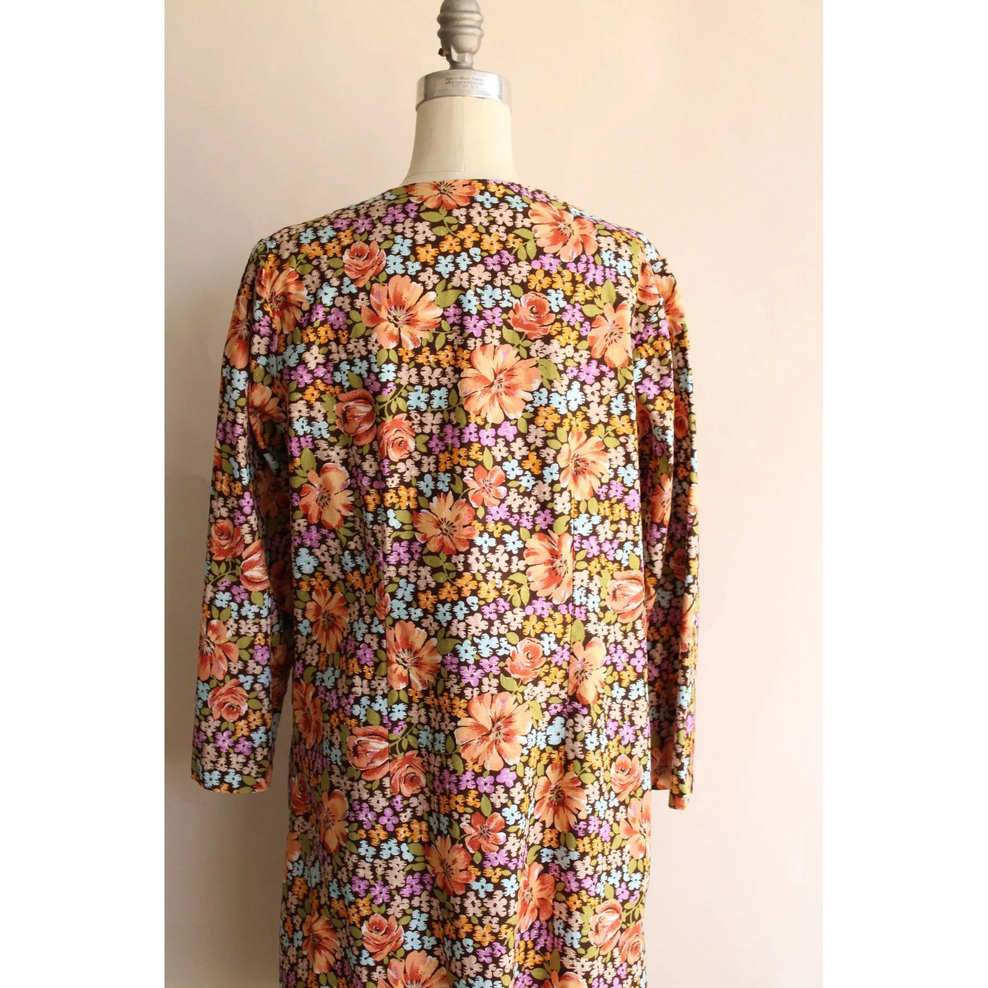 Vintage 1960s Floral Print Housecoat with Pockets